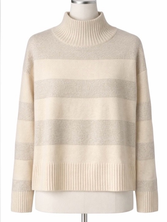 Northern Reflections Sweaters - Northern Reflections Sweater Sparkle Silver With Ivory Mock Neck Knit M Cozy NWT
